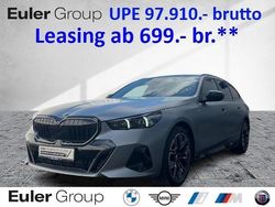 Grau Gebraucht 2024 BMW 520 M Sport Kombi | 61.490 € (Fairer Preis)