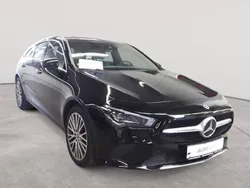 Nachtschwarz Gebraucht 2021 Mercedes CLA220 Shooting Brake Progressive Kombi | 19.990 € (Superpreis)