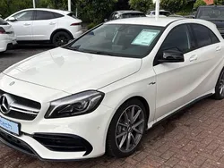 Weiß Gebraucht 2016 Mercedes A45 AMG AMG Limousine | 31.950 € (Fairer Preis)