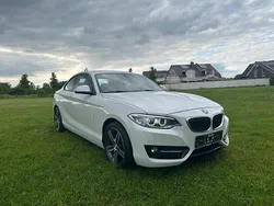 Weiß Gebraucht 2016 BMW 218 Sport Line Coupé | 12.950 € (Fairer Preis)