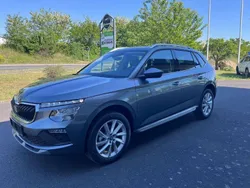 Graphitegrau metallic Neu 2025 Skoda Kamiq Selection SUV | 31.500 € (Etwas zu teuer)