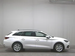Weiss Gebraucht 2022 Seat Leon Style Kombi | 14.780 € (Superpreis)