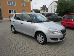 Silber Gebraucht 2015 Skoda Fabia Active Limousine | 4.990 € (Guter Preis)