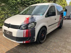 Weiß Gebraucht 2014 VW Caddy Maxi Van / Kleinbus | 10.900 € (Teuer)
