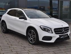 Weiß Gebraucht 2020 Mercedes GLA220 AMG line SUV | 21.900 € (Etwas zu teuer)