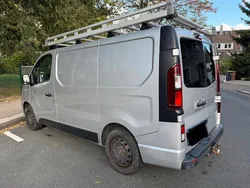 Silber Gebraucht 2017 Opel Vivaro Van | 9.700 € (Fairer Preis)