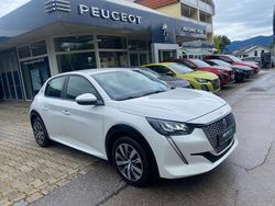 Weiß Gebraucht 2020 Peugeot 208 Active Kleinwagen | 12.500 €