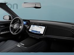 Grau Gebraucht 2024 Mercedes E200 Limousine | 48.449 € (Fairer Preis)