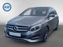 Grau Gebraucht 2016 Mercedes B180 Urban Van / Kleinbus | 17.290 € (Fairer Preis)