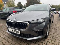 Graphite grey Gebraucht 2024 Skoda Scala Essence Kleinwagen | 18.999 € (Fairer Preis)