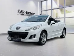 Grau Gebraucht 2012 Peugeot 207 CC Platinum Cabrio | 5.999 € (Fairer Preis)