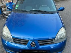 Gebraucht 2007 Renault Clio II Kleinwagen | 1.200 €