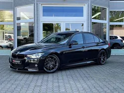 Black sapphire metallic (475) Gebraucht 2017 BMW 340 M Sport Limousine | 36.990 € (Etwas zu teuer)