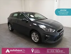 Grau Gebraucht 2021 Kia Ceed Vision Limousine | 17.970 € (Guter Preis)