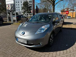 Silber Gebraucht 2016 Nissan Leaf Acenta Kleinwagen | 8.250 € (Fairer Preis)