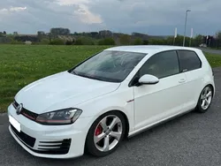 Weiß Gebraucht 2016 VW Golf VII GTI Limousine | 16.000 € (Guter Preis)