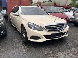 Gebraucht 2016 Mercedes E200 Edition Kombi | 3.000 €