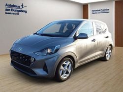 Braun Gebraucht 2021 Hyundai i10 Edition 30 Kleinwagen | 13.990 € (Etwas zu teuer)