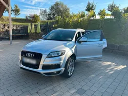 Silber Gebraucht 2013 Audi Q7 Business SUV | 18.900 € (Teuer)