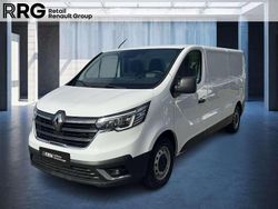 Weiß Gebraucht 2023 Renault Trafic Komfort Van | 26.750 € (Fairer Preis)