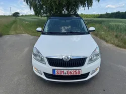 Weiß Gebraucht 2014 Skoda Roomster Plus Edition Kombi | 3.999 € (Fairer Preis)