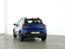 Stahlblau (blau) Gebraucht 2024 Dacia Sandero Expression Kleinwagen | 18.999 € (Fairer Preis)