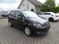 Schwarz Gebraucht 2014 VW Touran Cup Van / Kleinbus | 5.890 € (Guter Preis)