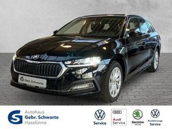 Schwarz Gebraucht 2024 Skoda Octavia Ambition Kombi | 23.930 € (Superpreis)