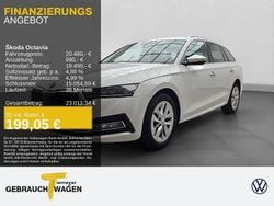 Weiß Gebraucht 2023 Skoda Octavia Style Kombi | 20.480 € (Guter Preis)