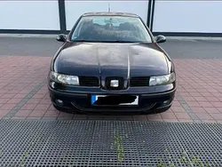 Schwarz Gebraucht 2003 Seat Leon Stella Limousine | 999 € (Fairer Preis)