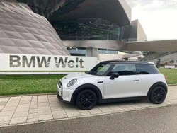 Weiß Gebraucht 2023 Mini Cooper SE Kleinwagen | 19.999 € (Fairer Preis)