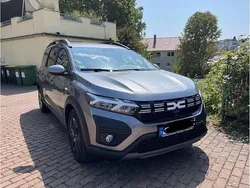 Grau Gebraucht 2025 Dacia Jogger Expression Kombi | 19.000 € (Superpreis)