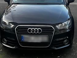 Schwarz Gebraucht 2012 Audi A1 Sportback Kleinwagen | 7.950 € (Etwas zu teuer)