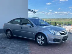 Silber Gebraucht 2008 Opel Vectra Edition+ Limousine | 5.500 €