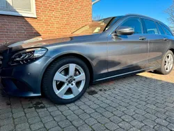 Grau Gebraucht 2018 Mercedes C220 Avantgarde Kombi | 22.000 € (Fairer Preis)