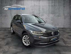 Grau Gebraucht 2021 VW Tiguan Life SUV | 24.999 € (Superpreis)