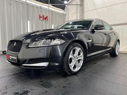 Grau Gebraucht 2013 Jaguar XF Limousine | 10.890 € (Fairer Preis)