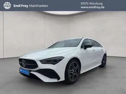 Polarweiß Gebraucht 2025 Mercedes CLA200 Kombi | 44.500 €
