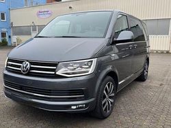 Grau Gebraucht 2016 VW Multivan Van | 31.300 € (Superpreis)