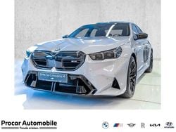 Grau Neu 2025 BMW M5 Performance Limousine | 157.499 €