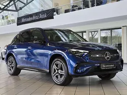 Blau Gebraucht 2024 Mercedes GLC300e AMG line SUV | 64.950 € (Etwas zu teuer)