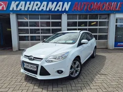 Weiß Gebraucht 2013 Ford Focus SYNC Edition Kombi | 8.999 € (Fairer Preis)