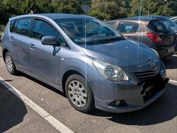 Andere farben Gebraucht 2010 Toyota Verso Van / Kleinbus | 6.200 €