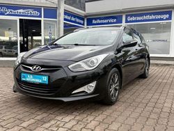 Schwarz Gebraucht 2012 Hyundai i40 Edition Kombi | 7.490 € (Fairer Preis)