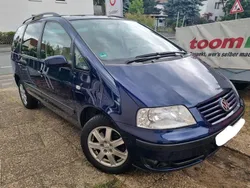 Blau Gebraucht 2002 VW Sharan Family Van / Kleinbus | 2.900 € (Fairer Preis)
