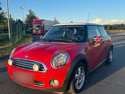 Rot Gebraucht 2007 Mini Cooper Kleinwagen | 5.900 €