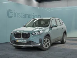 Grün Gebraucht 2024 BMW X1 SUV | 36.700 € (Superpreis)