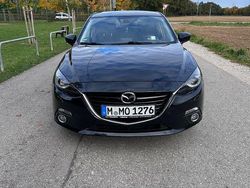 Schwarz Gebraucht 2016 Mazda 3 Sports-Line Limousine | 10.000 € (Fairer Preis)