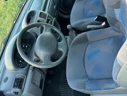 Silber Gebraucht 1998 Renault Clio II Kleinwagen | 1.500 €