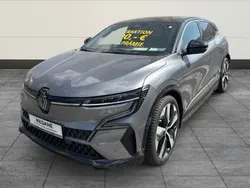 Grau Neu 2024 Renault Mégane Evolution Limousine | 35.990 €